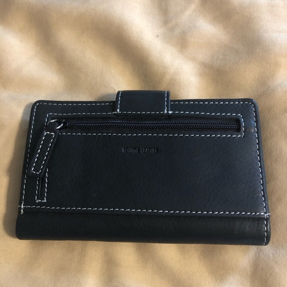 Wallet - Picture 4 of 4